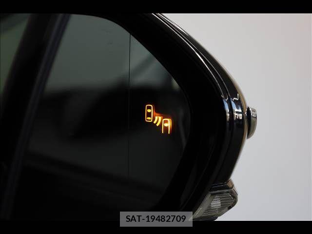 Toyota PRIUS PHV 2019-07 8414556-8