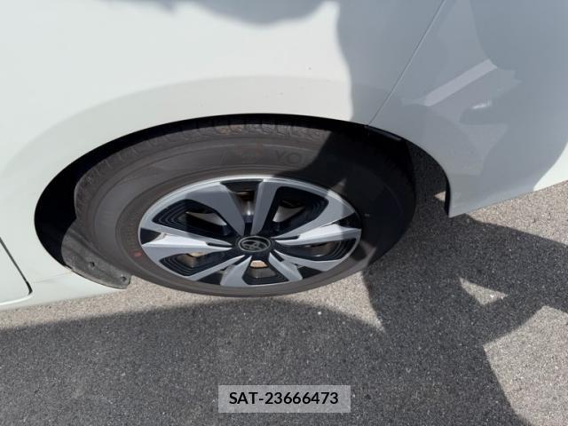 Toyota PRIUS PHV 2017-09 8414557-7