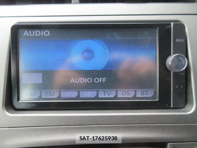 Toyota PRIUS PHV 2013-01 8414558-12
