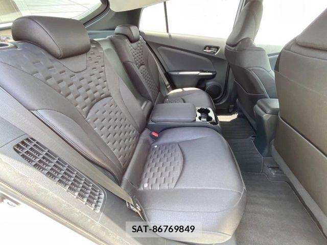 Toyota PRIUS PHV 2017-02 8438750-9