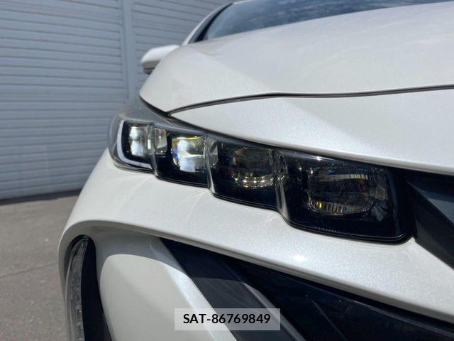 Toyota PRIUS PHV 2017-02 8438750-12