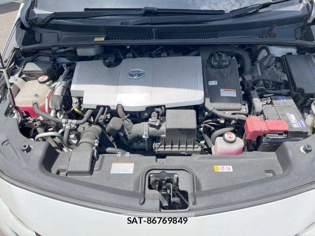 Toyota PRIUS PHV 2017-02 8438750-18