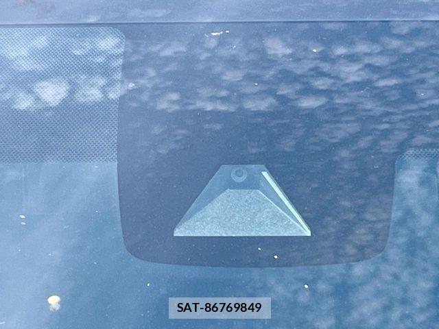 Toyota PRIUS PHV 2017-02 8438750-2
