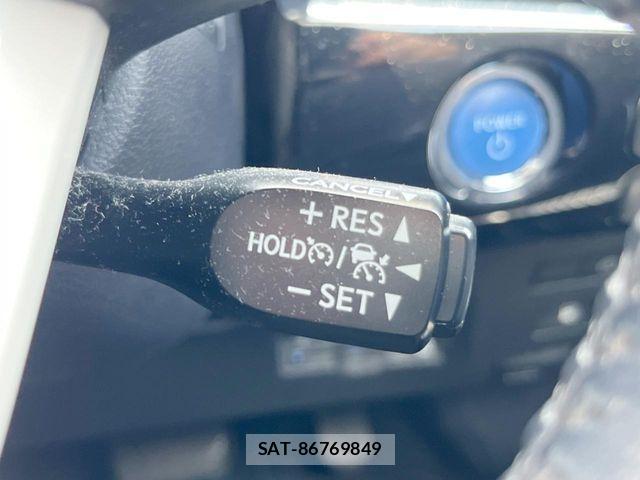 Toyota PRIUS PHV 2017-02 8438750-5