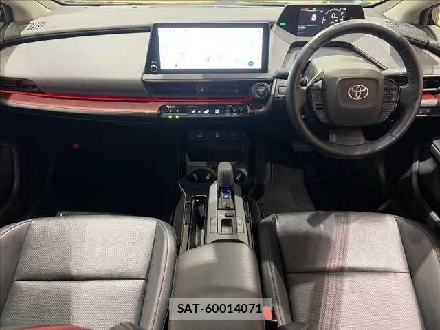 Toyota PRIUS PHV 2024-01 8438749-2