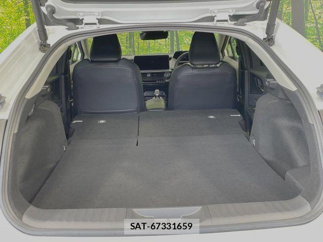 Toyota PRIUS PHV 2024-12 8458257-9