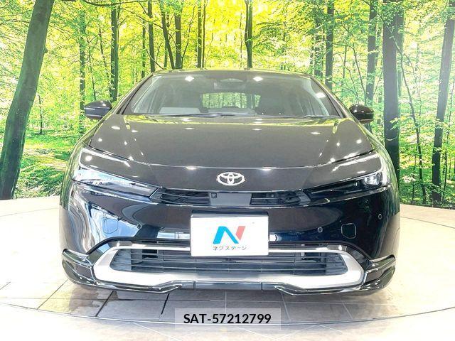 Toyota PRIUS PHV 2023-08 8457302-13