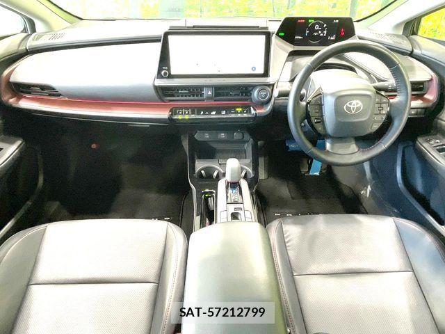 Toyota PRIUS PHV 2023-08 8457302-1