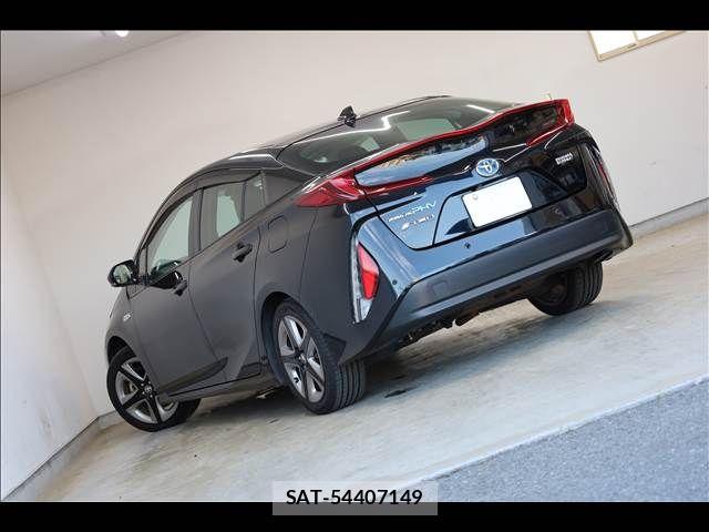 Toyota PRIUS PHV 2020-11 8458258-10