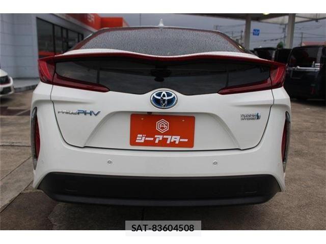 Toyota PRIUS PHV 2018-07 8526734-11
