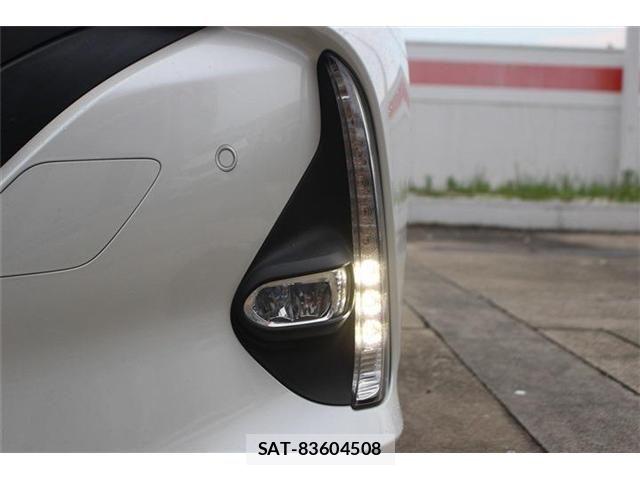 Toyota PRIUS PHV 2018-07 8526734-16
