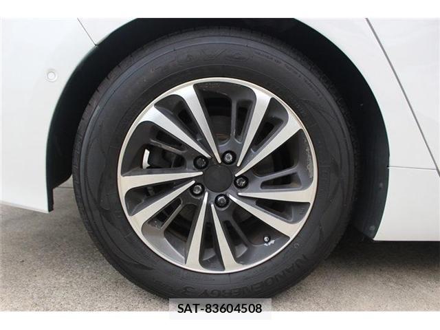 Toyota PRIUS PHV 2018-07 8526734-24