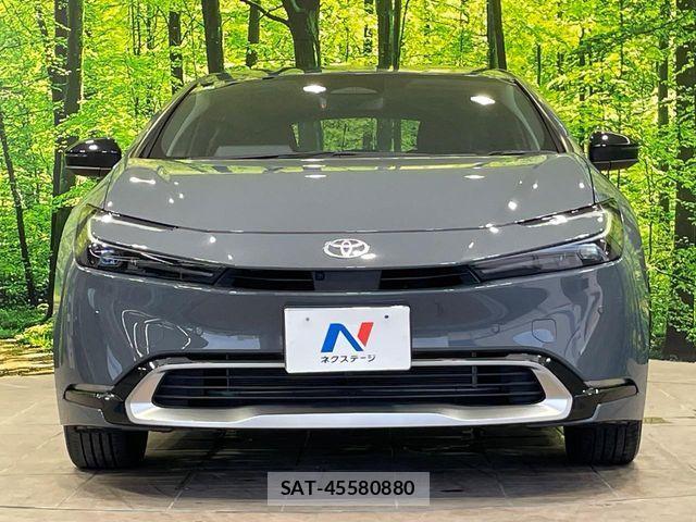 Toyota PRIUS PHV 2023-07 8526730-13
