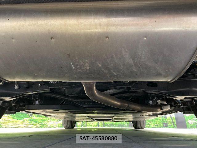 Toyota PRIUS PHV 2023-07 8526730-18