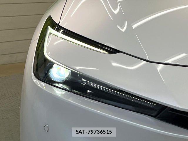 Toyota PRIUS PHV 2024-02 8526729-13