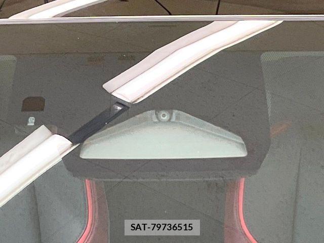 Toyota PRIUS PHV 2024-02 8526729-2