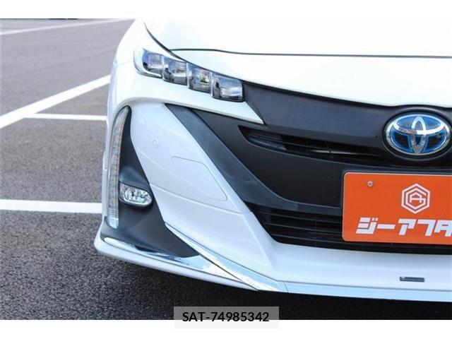 Toyota PRIUS PHV 2017-03 8526733-7
