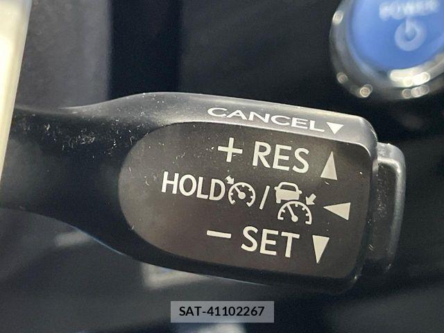 Toyota PRIUS PHV 2017-05 8526731-5