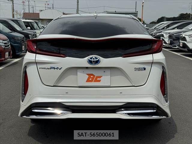 Toyota PRIUS PHV 2019-11 8563295-13