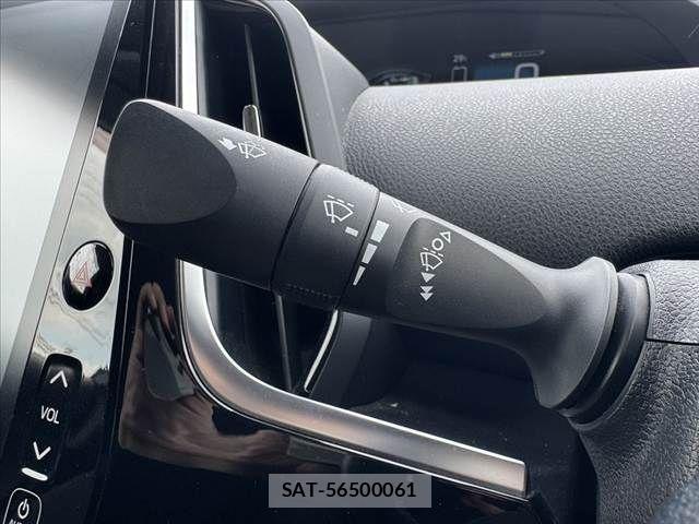 Toyota PRIUS PHV 2019-11 8563295-27