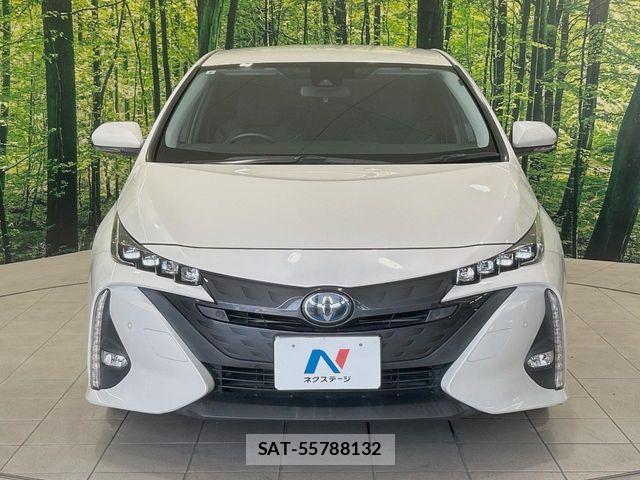 Toyota PRIUS PHV 2019-09 8563296-13