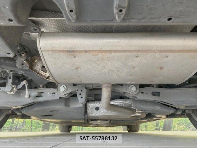 Toyota PRIUS PHV 2019-09 8563296-18