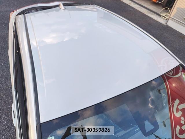 Toyota PRIUS PHV 2021-11 8563292-11