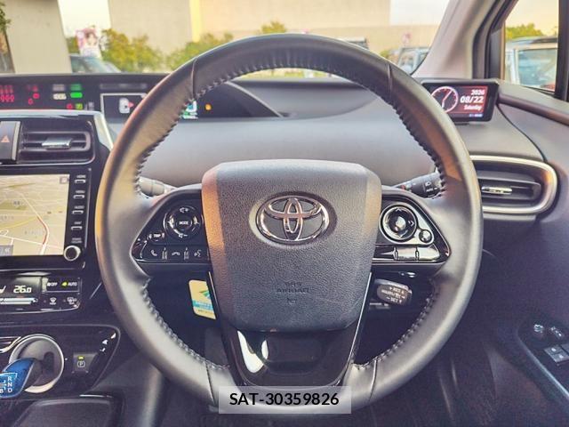 Toyota PRIUS PHV 2021-11 8563292-18