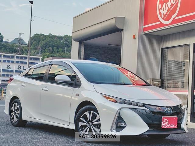 Toyota PRIUS PHV 2021-11 8563292-2