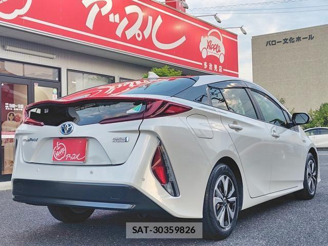 Toyota PRIUS PHV 2021-11 8563292-5