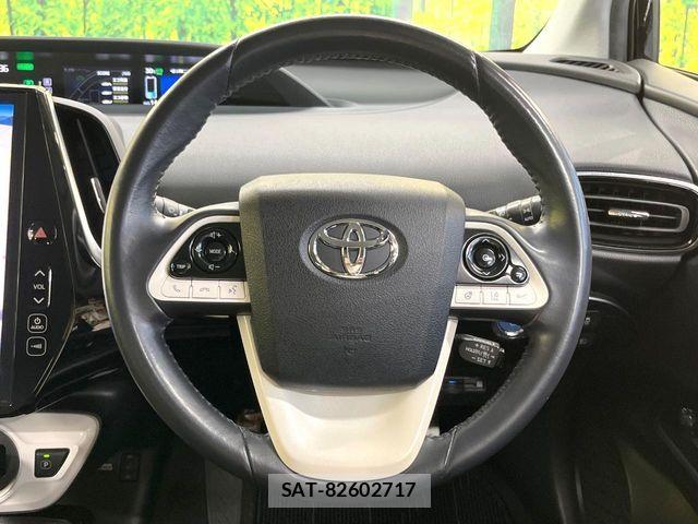 Toyota PRIUS PHV 2017-03 8563294-10