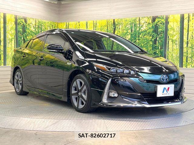 Toyota PRIUS PHV 2017-03 8563294-15
