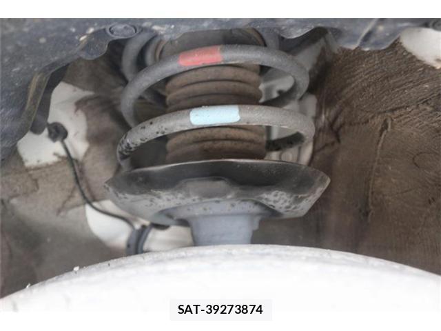 Toyota PRIUS PHV 2017-11 8628522-21