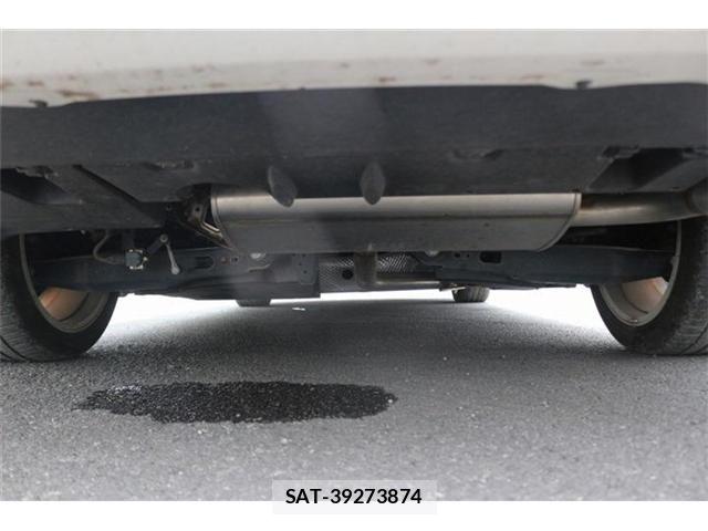 Toyota PRIUS PHV 2017-11 8628522-23