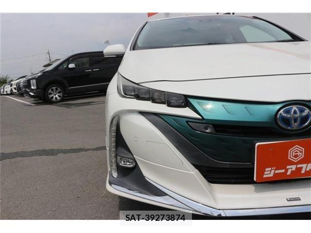 Toyota PRIUS PHV 2017-11 8628522-24