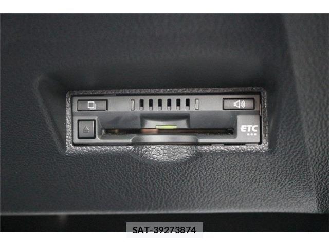Toyota PRIUS PHV 2017-11 8628522-6
