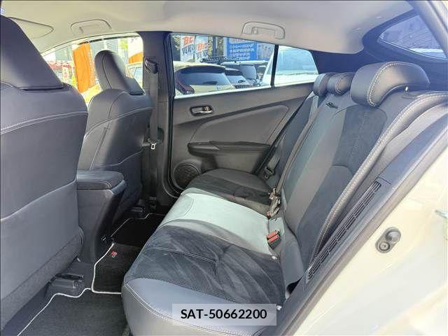 Toyota PRIUS PHV 2020-02 8628520-9