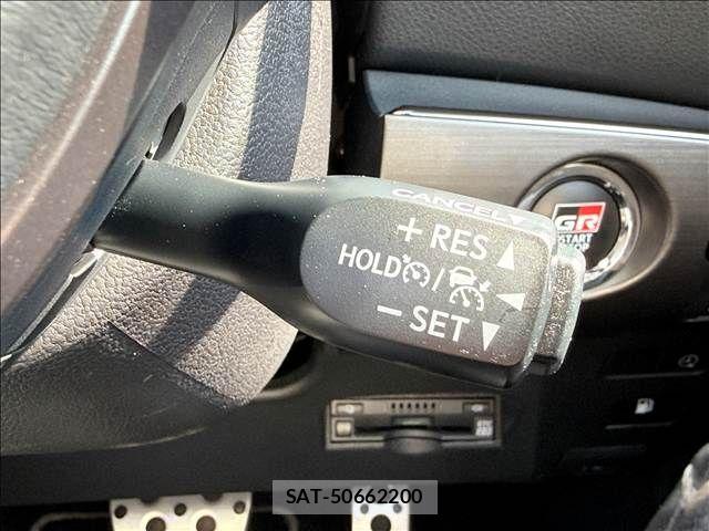 Toyota PRIUS PHV 2020-02 8628520-16