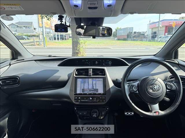 Toyota PRIUS PHV 2020-02 8628520-1