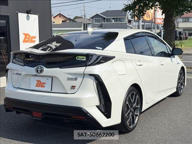 Toyota PRIUS PHV 2020-02 8628520-23