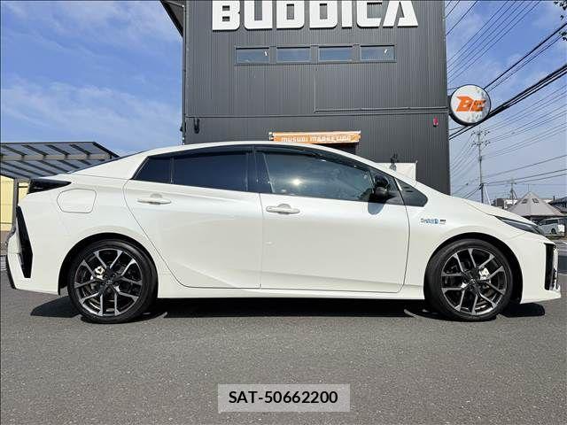 Toyota PRIUS PHV 2020-02 8628520-6