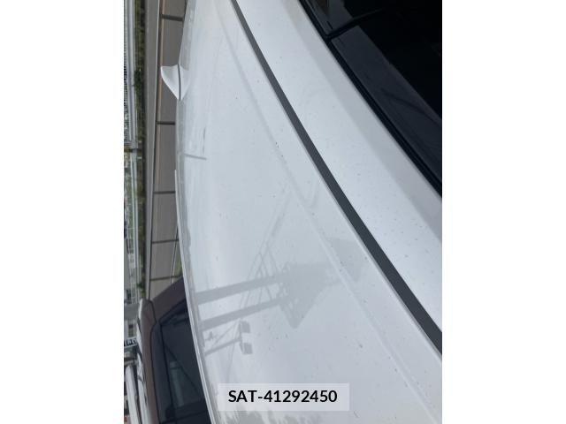 Toyota PRIUS PHV 2022-01 8628523-9