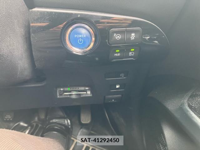Toyota PRIUS PHV 2022-01 8628523-23