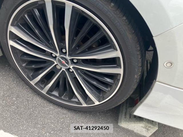 Toyota PRIUS PHV 2022-01 8628523-7