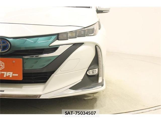 Toyota PRIUS PHV 2017-10 8628524-14