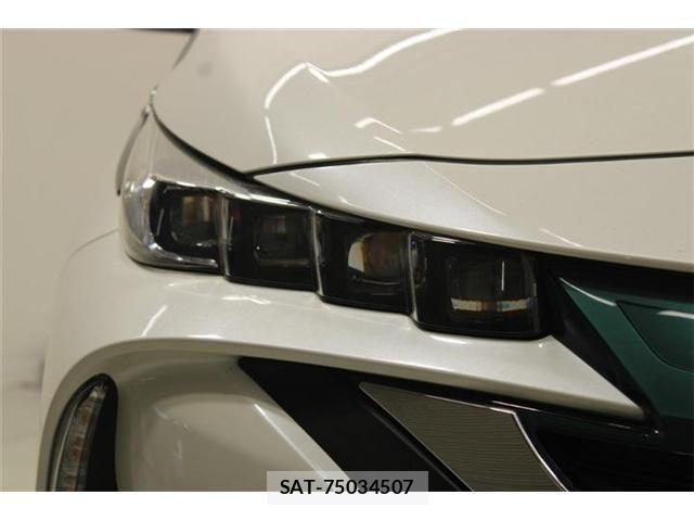 Toyota PRIUS PHV 2017-10 8628524-17
