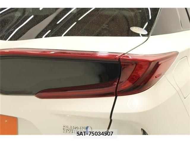 Toyota PRIUS PHV 2017-10 8628524-18