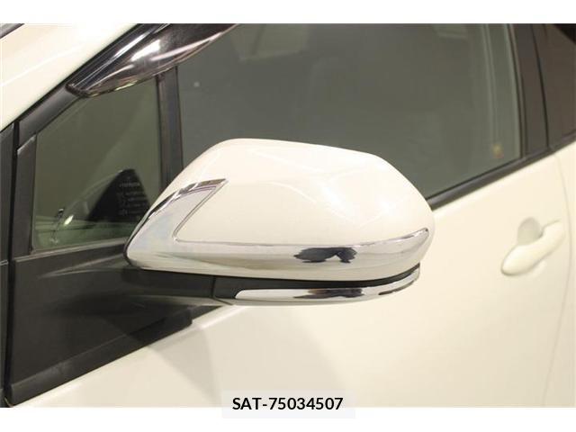 Toyota PRIUS PHV 2017-10 8628524-20