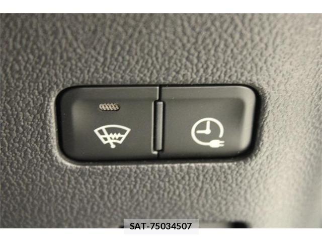 Toyota PRIUS PHV 2017-10 8628524-5