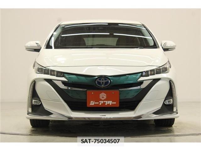 Toyota PRIUS PHV 2017-10 8628524-7